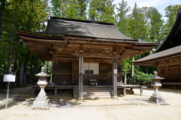 Fototapeta premium 高野山金剛峯寺 愛染堂 和歌山県