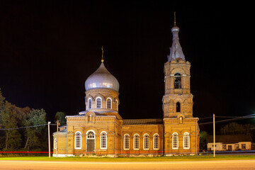Fototapeta na wymiar Orthodox church at night