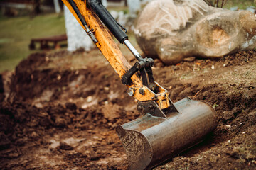landscaping works during home construction