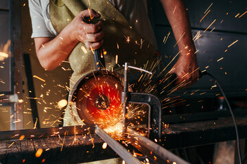 welding steel and sparks