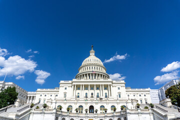 Fototapeta na wymiar US Capitol with a bright future like the weather
