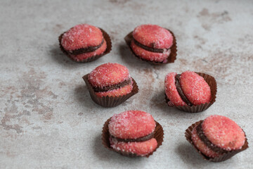 red macaroons