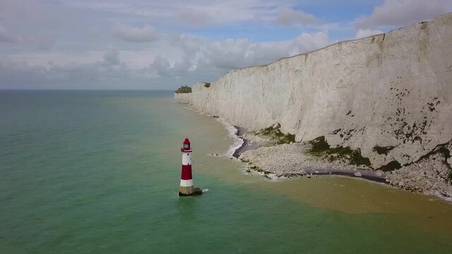 Seven Sisters Lighthouse, Southern United Kingdom