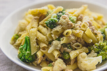 ブロッコリーとツナのペンネ
Penne