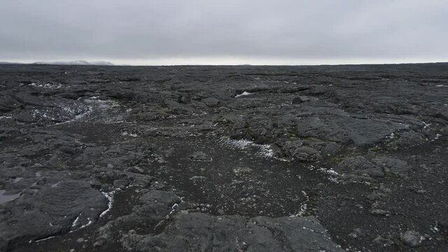 Flying very low above the bigest lava place on Earth