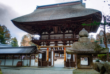 滋賀県近江八幡市にある沙沙貴神社の楼門