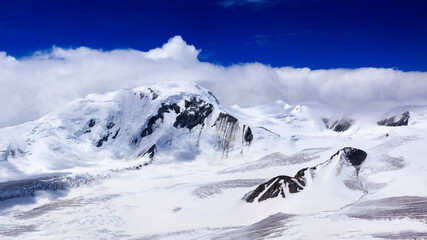 Khuiten peak panorama