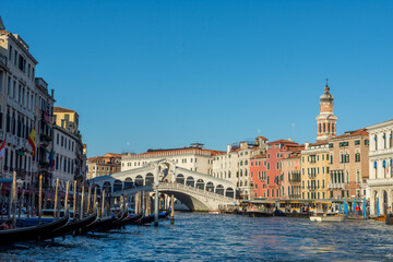 discovery of the city of Venice and its small canals and romantic alleys