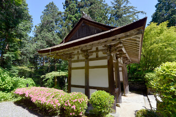 金剛輪寺　二天門　滋賀県