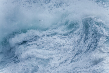 The sea recalls an ancestral memory of our being. Admiring its beauty and power is always something fascinating.