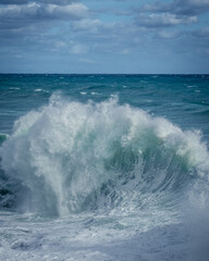 The sea recalls an ancestral memory of our being. Admiring its beauty and power is always something fascinating.