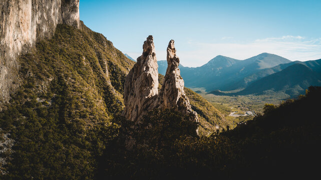 Landscape photo of the spires in the mountains of Potrero Chico