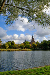 Naklejka premium Blick auf die Altstadt der Weltkulturerbe- und Hansestadt Stralsund vom Knieperteich, Mecklenburg-Vorpommern, Deutschland