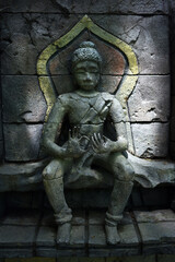 Fototapeta na wymiar buddha statue at temple