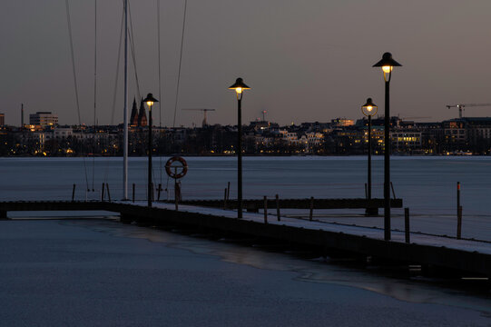 Alster winter blue hour