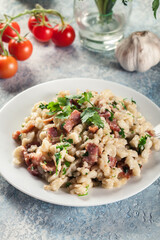 Spaetzle with fried bacon and onion