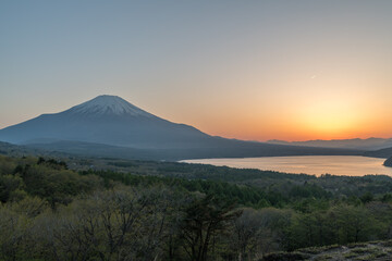 富士山の夕日