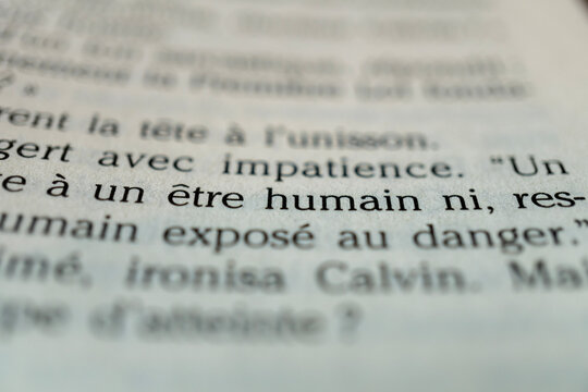 Livre fran&ccedil;ais: &ecirc;tre humain