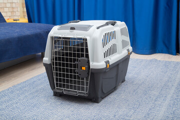 Pet carrier.Transportation of animals in special cages.