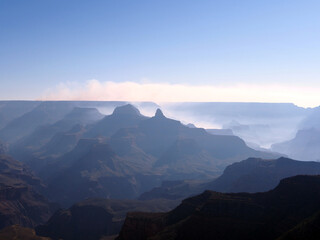 Obraz premium Ethereal view of the horizon in Grand Canyon, Arizona, USA