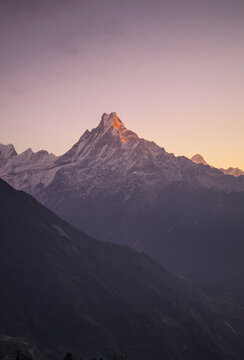 machapucchare fishtail mountain in annapurna