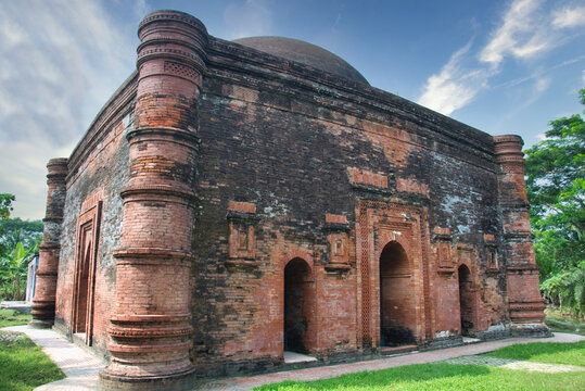  Mosque City of Bagerhat has multiple mosquest built during the Bengal sultanate 