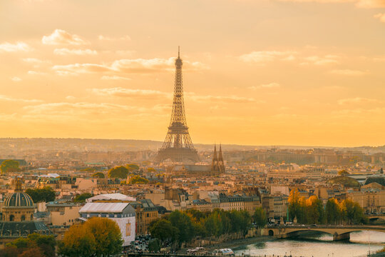Eifel Tower seen from Square de la Tour Saint-Jacques