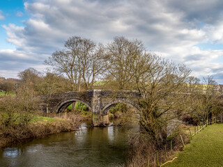 Fototapeta na wymiar River Tamar and Higher New Bridge near Launceston, on the Devon - Cornwall border, England.