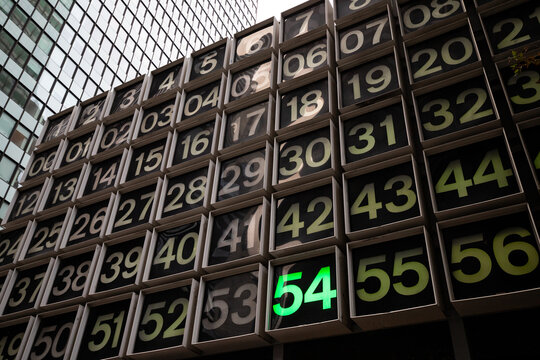 Large Number countdown grid