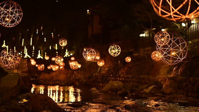 黒川温泉の湯あかり