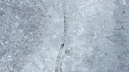 冬・雪山・ドローン・空撮