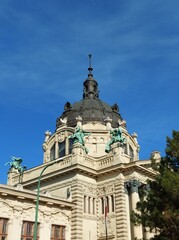 Fototapeta na wymiar Tower of the Szechenyi Public Bath in Budapest