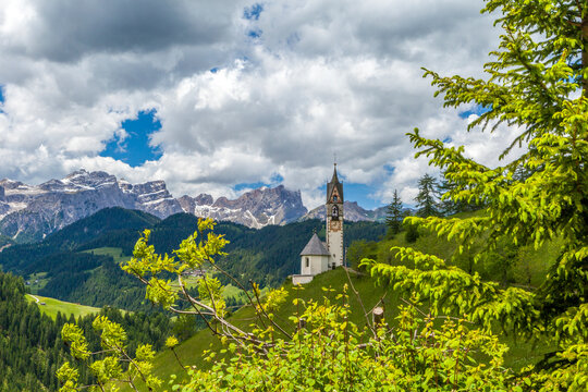 St. Barbara chapel, La Valle / Wengen, Alta Badia, Italy