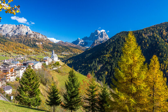 Colle Santa Lucia and Monte Pelmo in autumn, Val Fiorentina, Dolomites