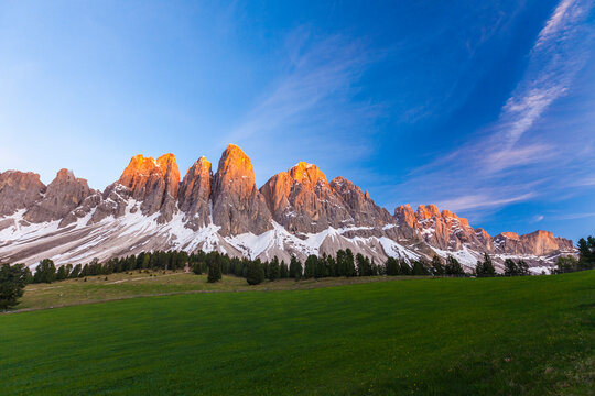 Enrosadira over Odle peaks, Glatschalm, Dolomites, Funes, South Tyrol