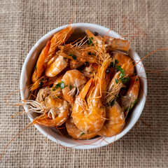 Shrimp, seadfoof to restaurants. Fried frish. 