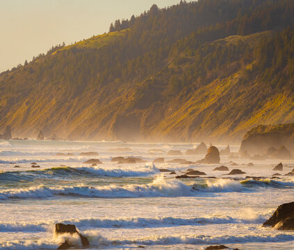 Killer Waves attacking Mendocino Coastline