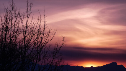 Fototapeta premium Pink sunset over the mountains
