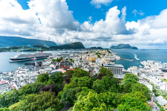City of Alesund from Byrampen viewpoint, Aksla, Alesund, Norway