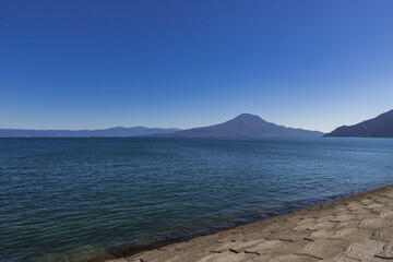 重富海岸から見た桜島の風景　鹿児島県姶良市