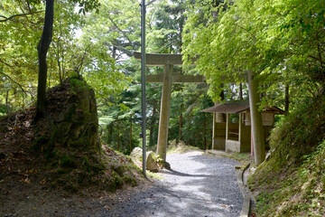 比叡山延暦寺　無動寺谷参道の鳥居　滋賀県大津市