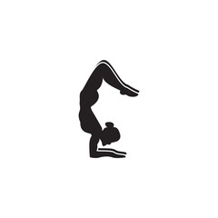 Fototapeta na wymiar Striking yoga people silhouette logo vector illustration