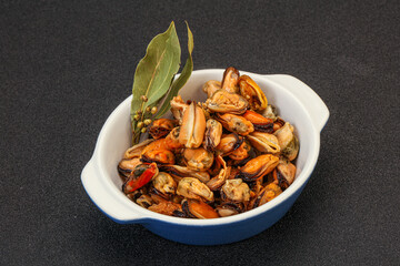 Pickled mussels in the bowl