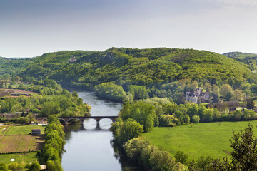Fototapeta na wymiar View of Dordogne river, France