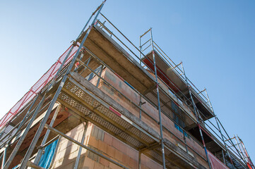 baustelle ger&uuml;st rohbau dach hausbau