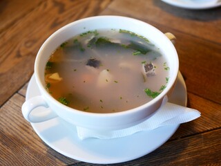 ロシア料理のウハー（魚のスープ）