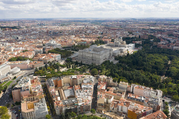 Fototapeta na wymiar Madrid, españa, palacio de gobierno