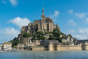 Fototapeta na wymiar Le Mont-Saint-Michel