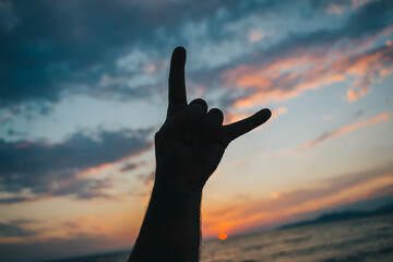 Sun goes down, metal heads come out