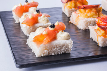 Canapés de salmón